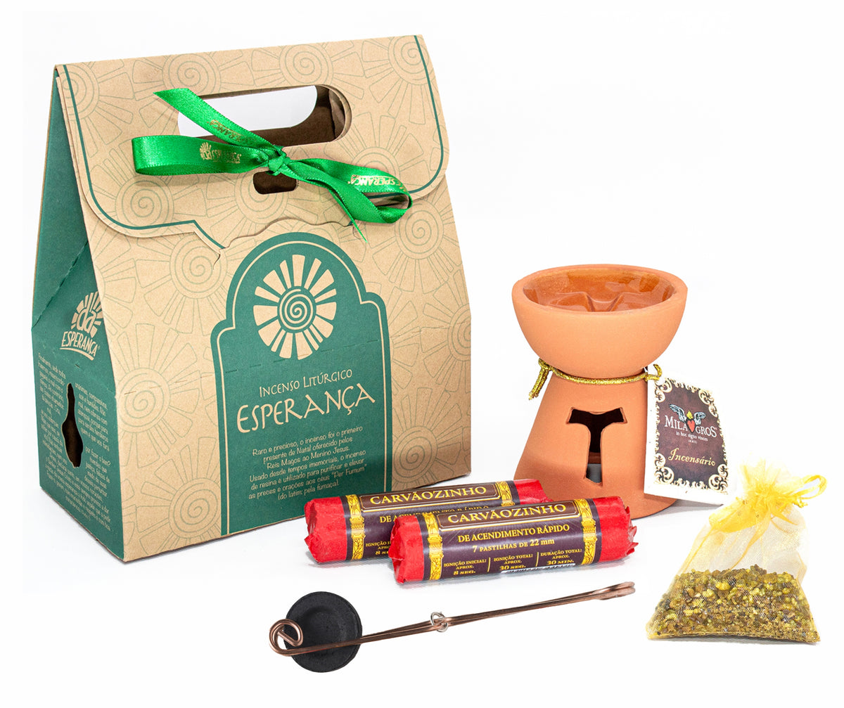 Esperança — complete kit contents arranged for display