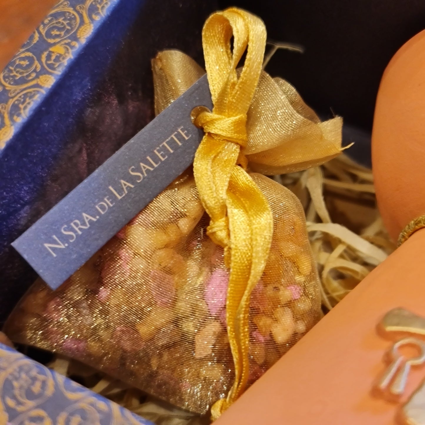 Milagros Our Lady of La Salette Incense Prayer Kit (Mothers Who Pray for Their Children)