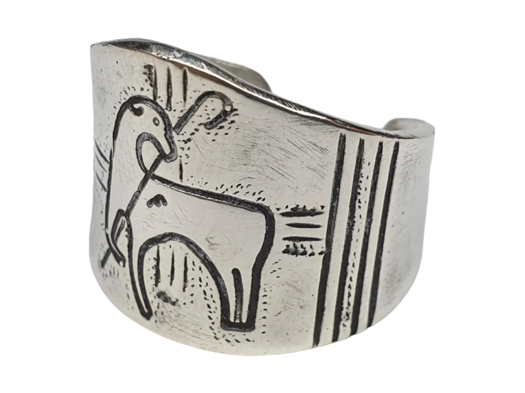 Hand-Chiseled Episcopal Ring in Sterling Silver 925